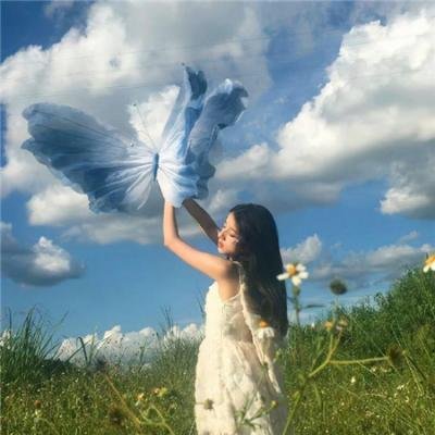 独家爆料：一线女星与前任深夜同框，好友出面澄清，整整一周
